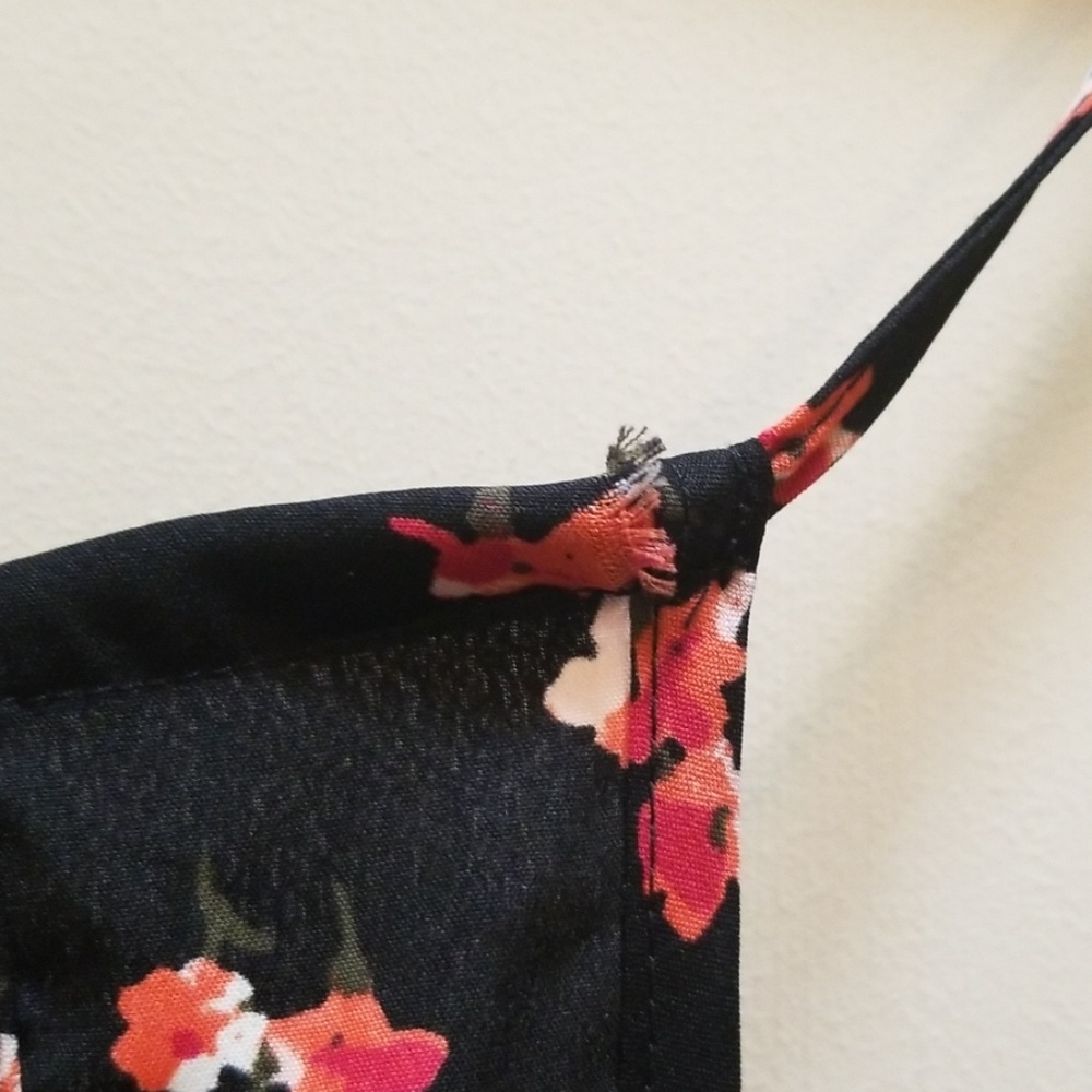 City Streets | Floral Spaghetti Strap Romper - Picture 7 of 8